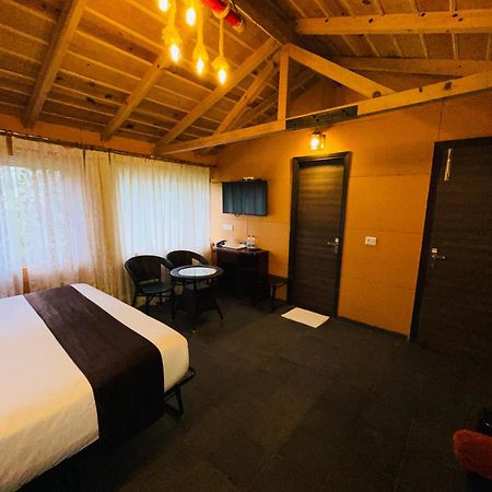 Sea Hawk - Luxury Hill Resort 4 Mins From Bhimtal Lake Exterior foto