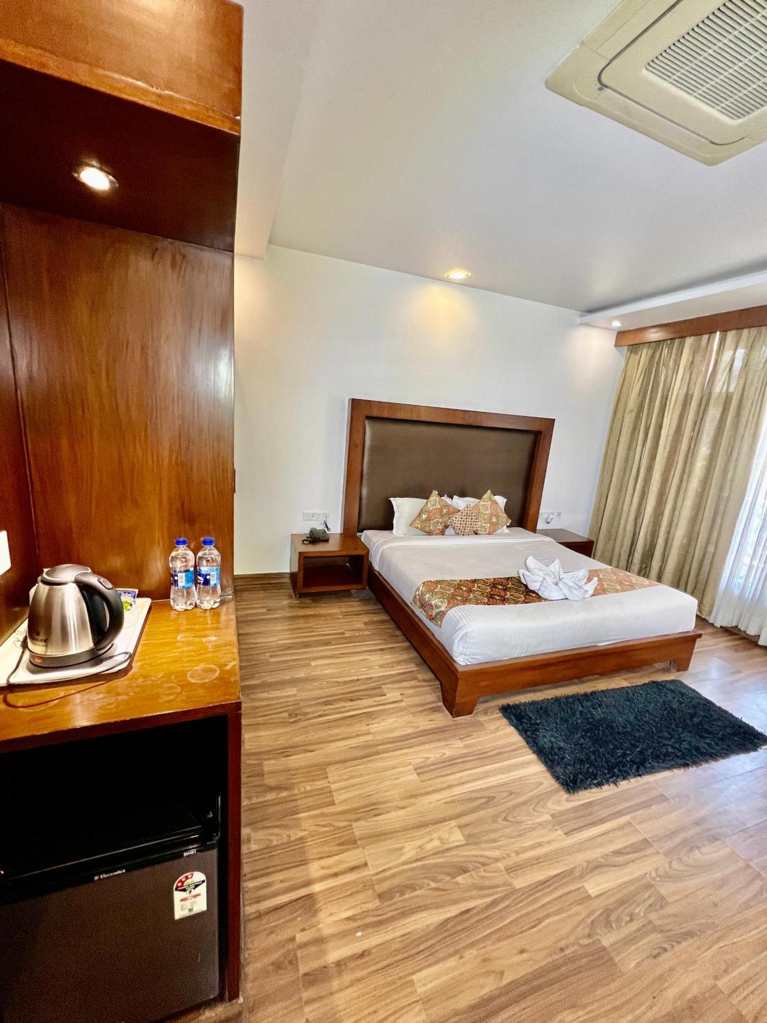 Sea Hawk - Luxury Hill Resort 4 Mins From Bhimtal Lake Exterior foto