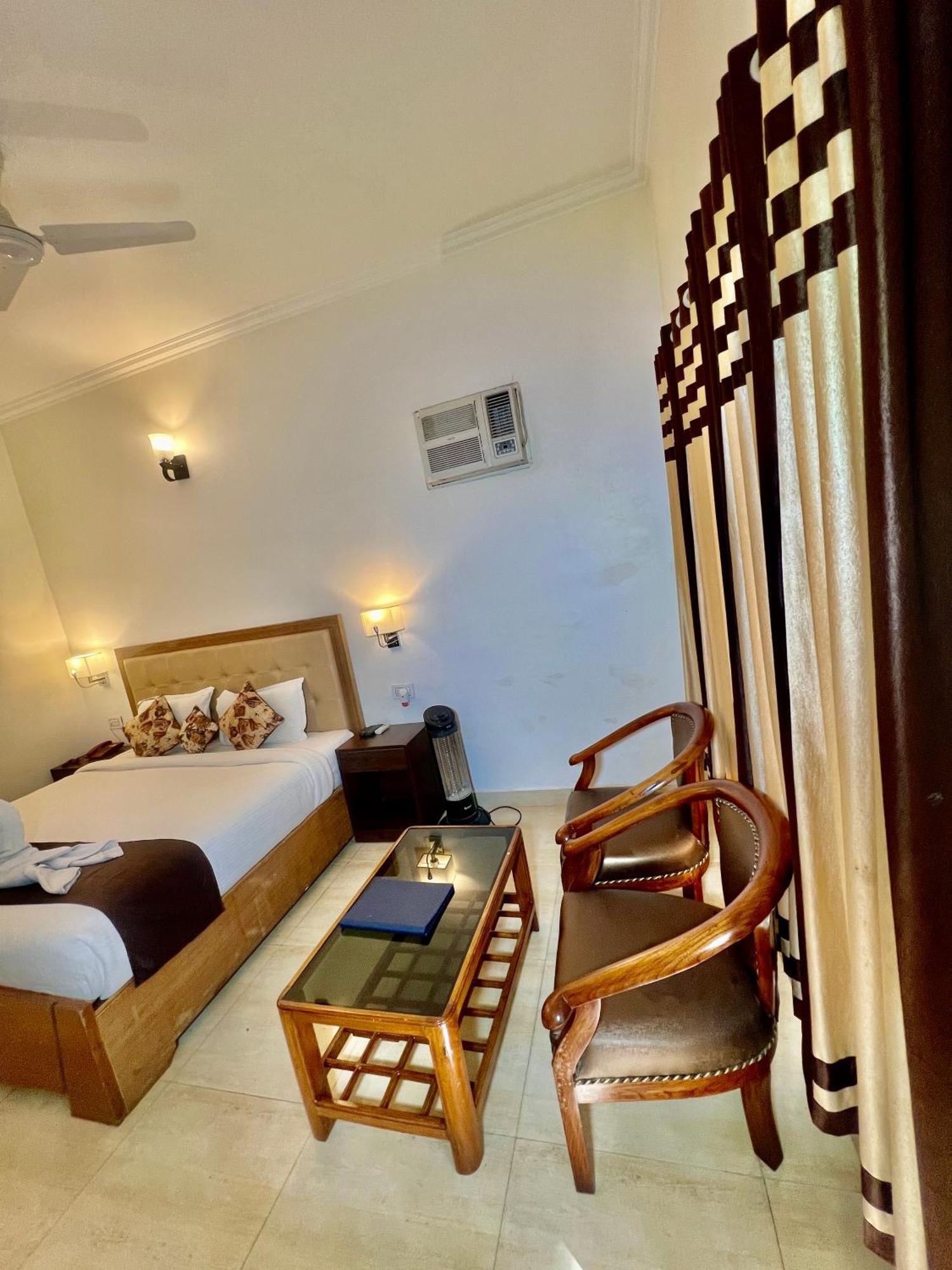 Sea Hawk - Luxury Hill Resort 4 Mins From Bhimtal Lake Exterior foto