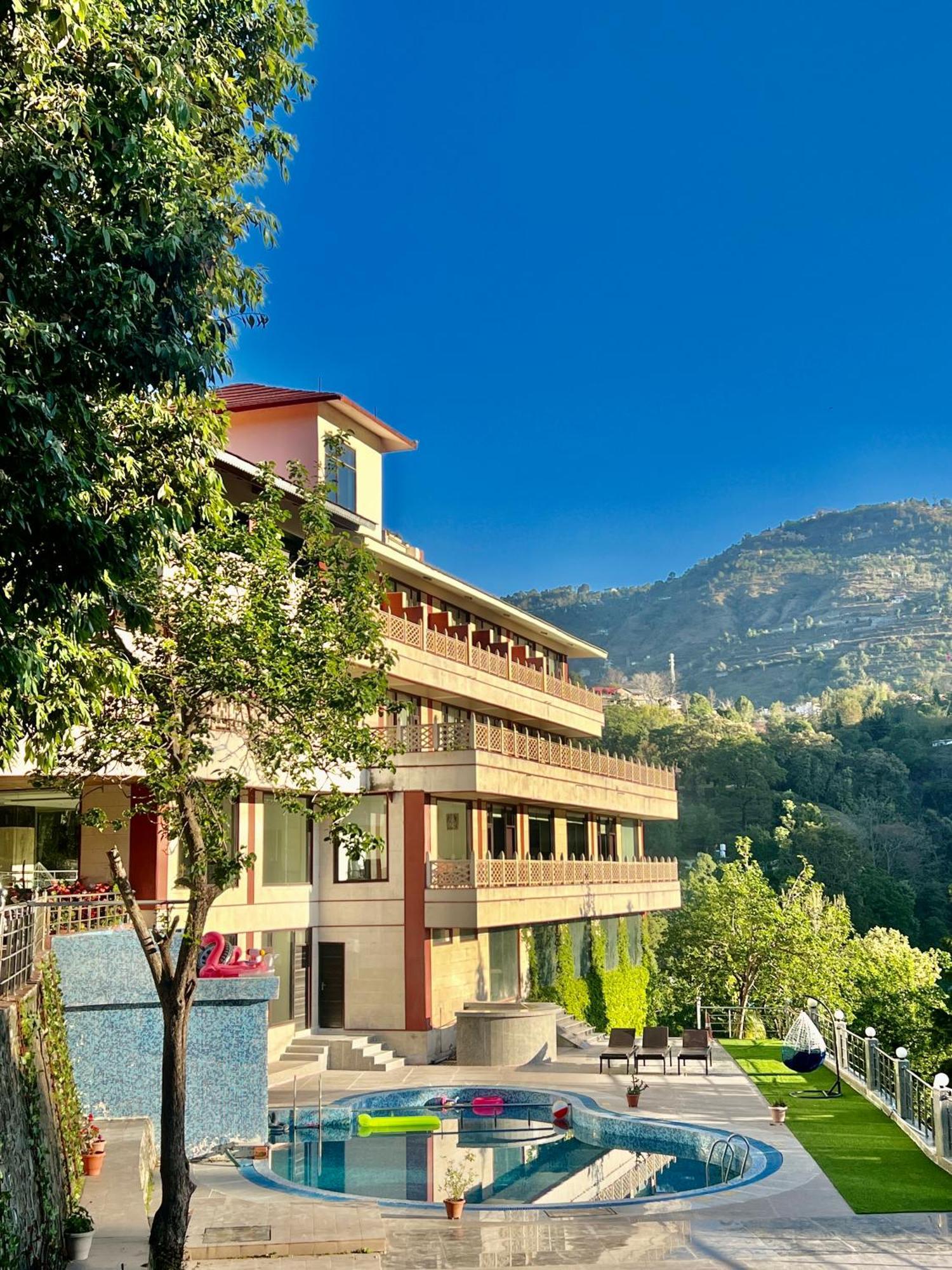 Sea Hawk - Luxury Hill Resort 4 Mins From Bhimtal Lake Exterior foto